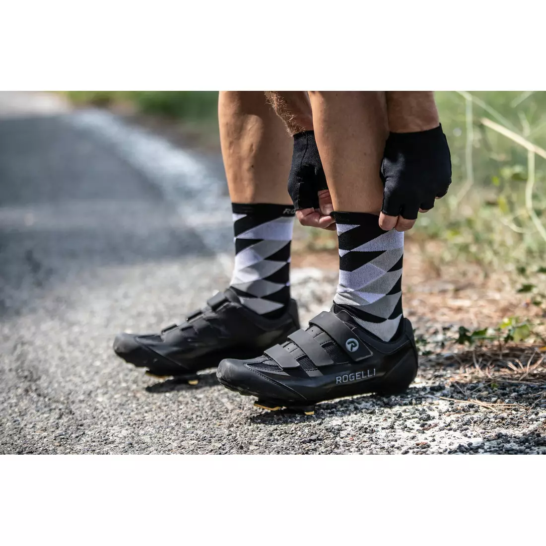 Rogelli SCALE RCS-14 cyklistické ponožky 007.151 bílo-černé