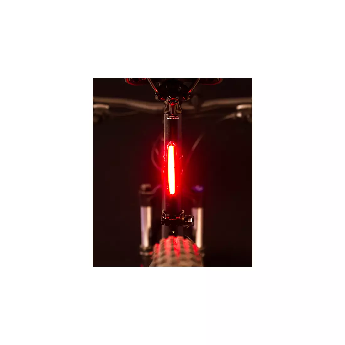 Zadní světlo SPANNINGA ARCO XB 30 lumeny USB (NEW) SNG-999175