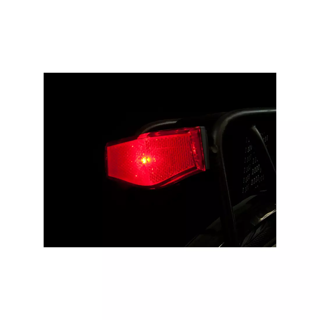 Zadní světlo na kufru SPANNINGA PLATEO XB + baterie SNG-125518