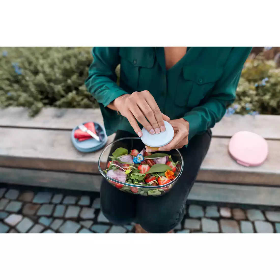 Mepal Ellipse nádoba na salát Salad Box Nordic Blue, modrý