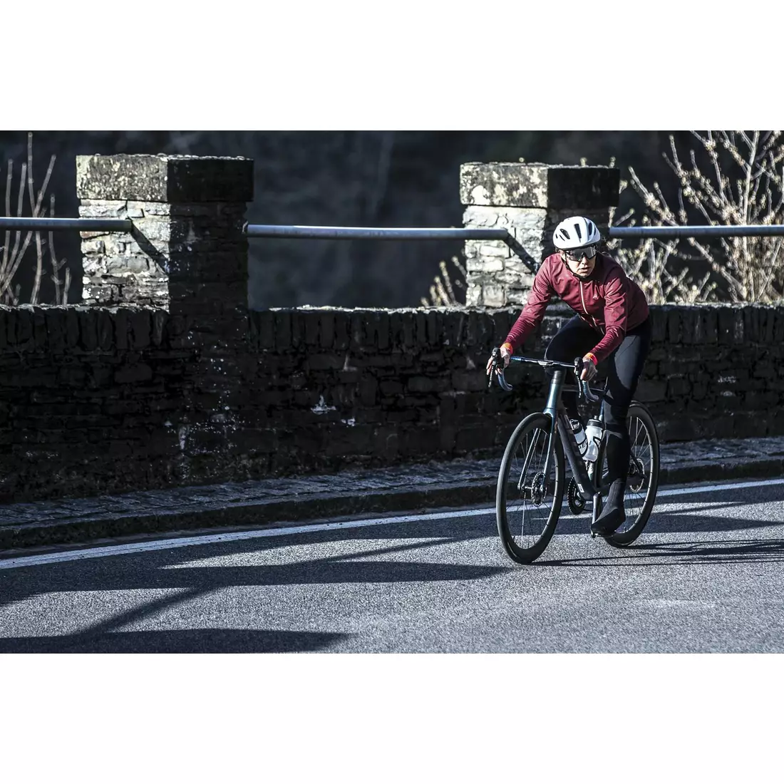 ROGELLI dámská zimní cyklistická bunda ESSENTIAL Bordeaux/Coral ROG351098