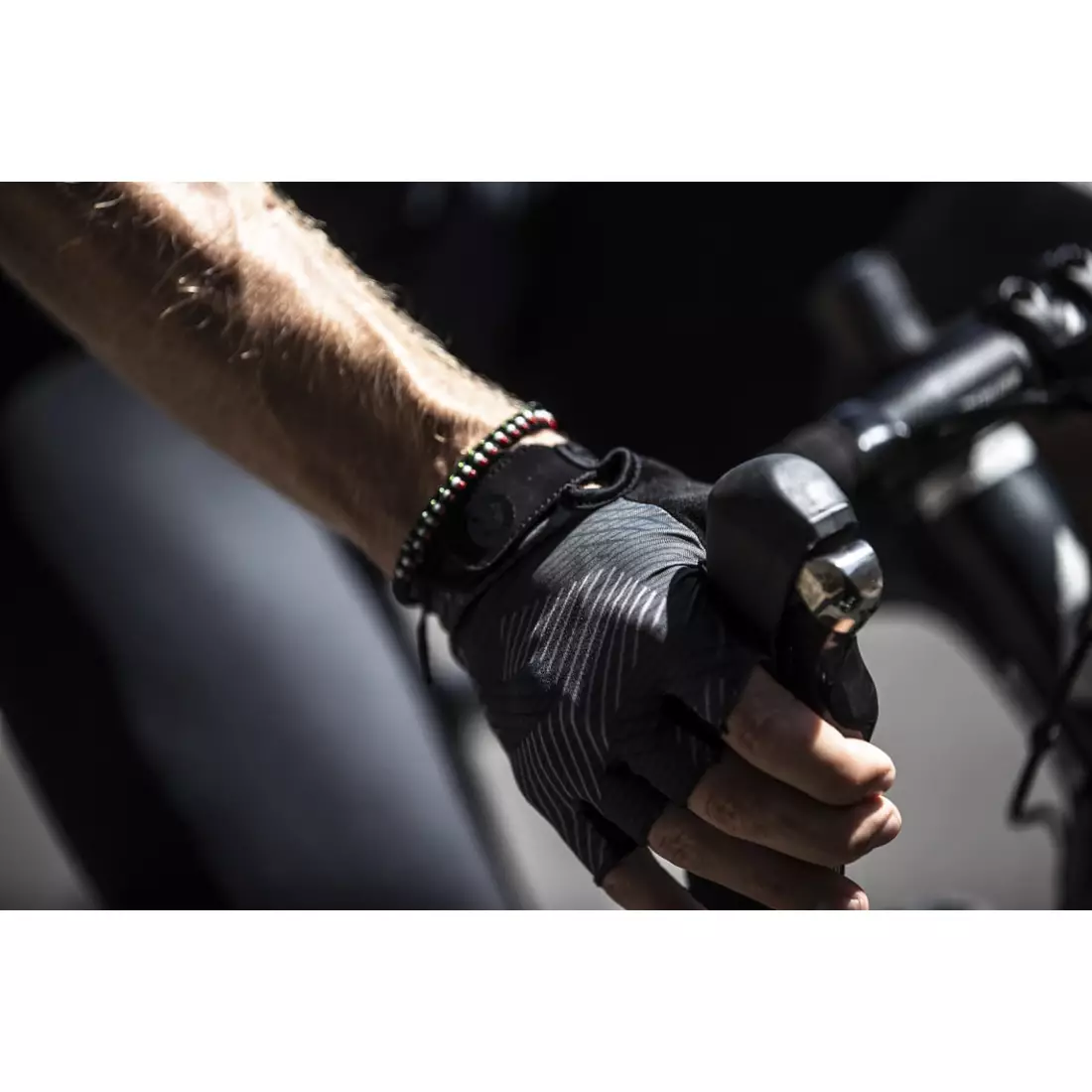 ROGELLI CAMO Pánské cyklistické rukavice, černo-zelené