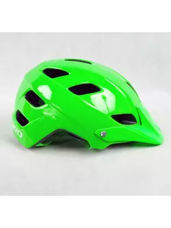Cyklistická přilba GIRO FEATURE, zelená