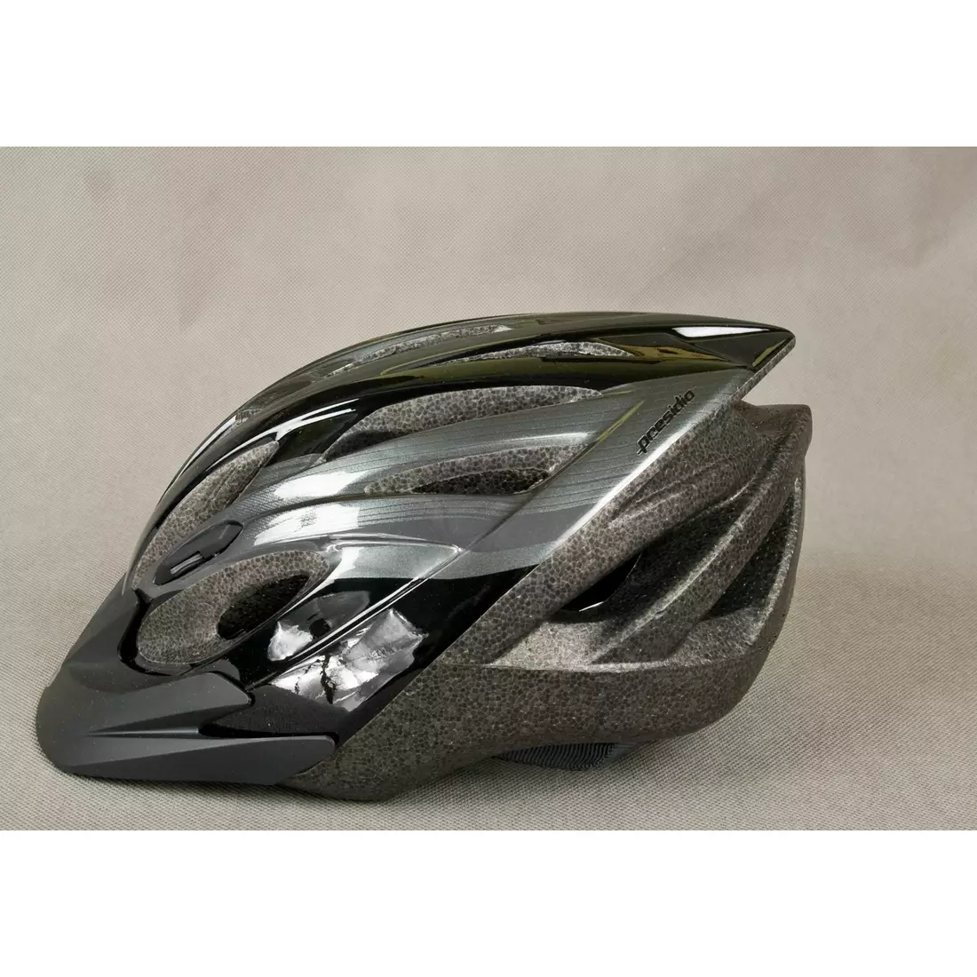 BELL PRESIDIO - cyklistická přilba, barva: Černá a titanová