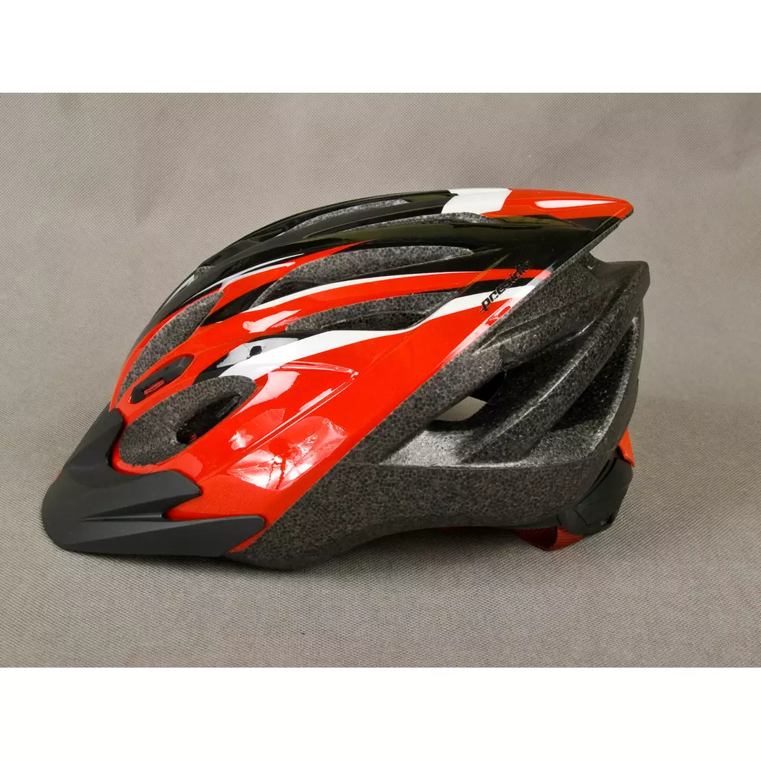 BELL PRESIDIO - cyklistická přilba, barva: Červená a černá