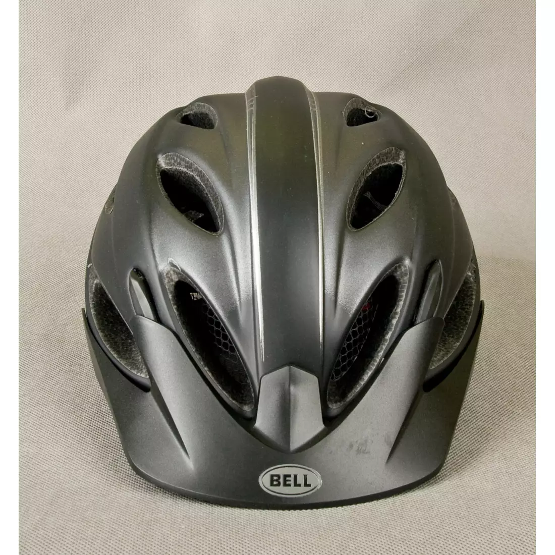Cyklistická helma BELL PISTON černá matná