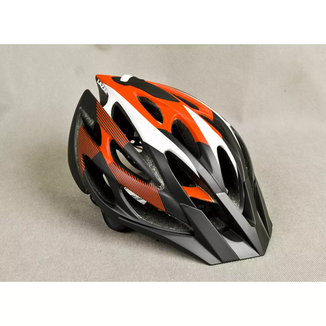 LAZER ROX černá a červená cyklistická helma