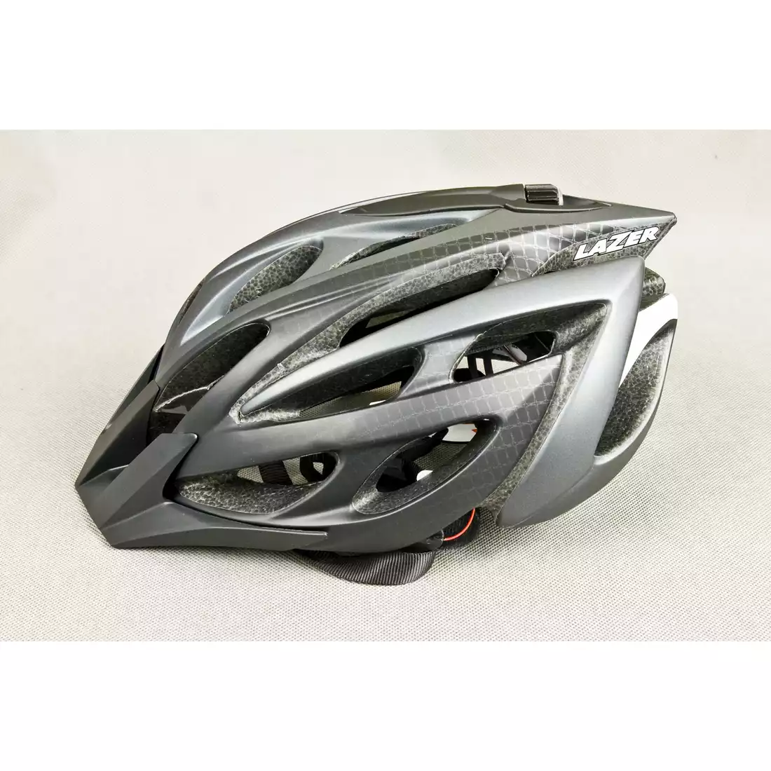 LAZER ROX cyklistická helma Černá-mat