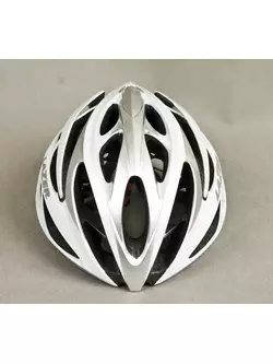 Silniční cyklistická přilba LAZER O2, bílá a stříbrná
