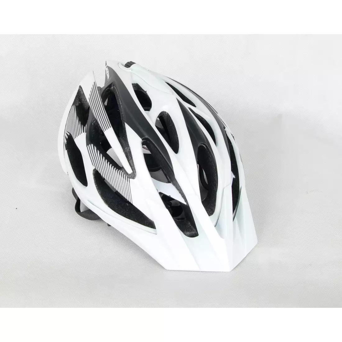 LAZER ROX bílá cyklistická helma mat